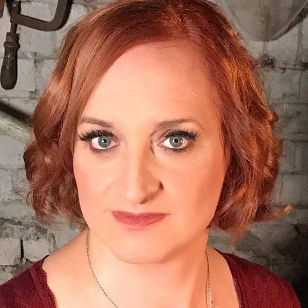 Lynette Nusbacher