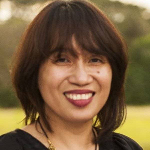 Sari Dalena